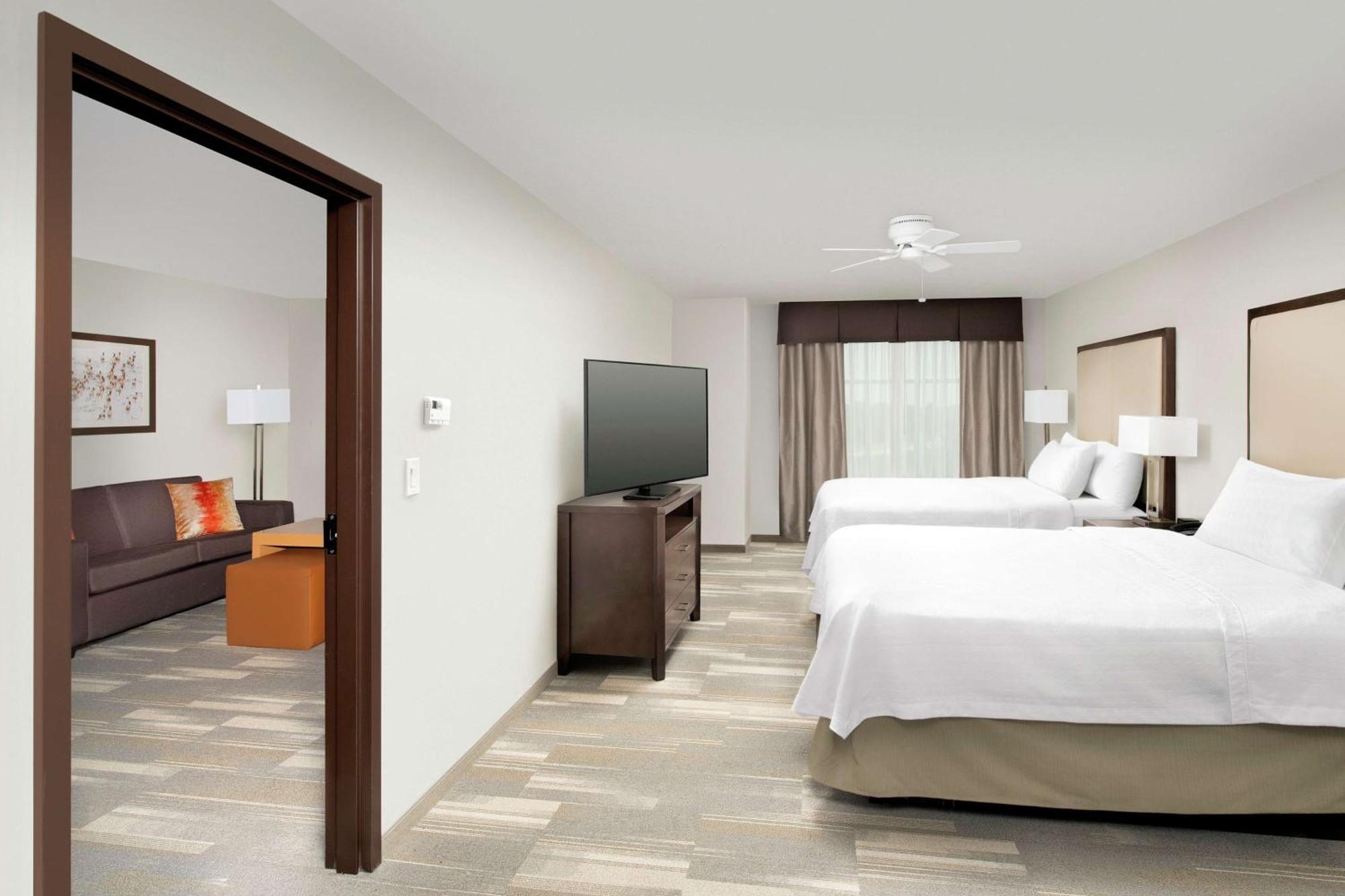 Homewood Suites By Hilton Kansas City Speedway Exteriör bild