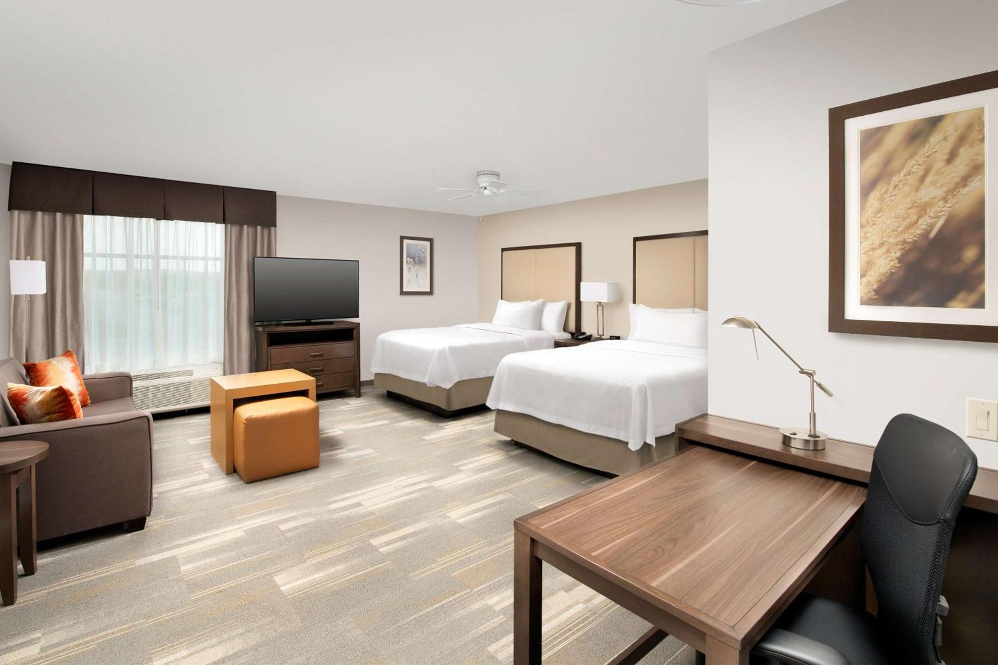 Homewood Suites By Hilton Kansas City Speedway Exteriör bild