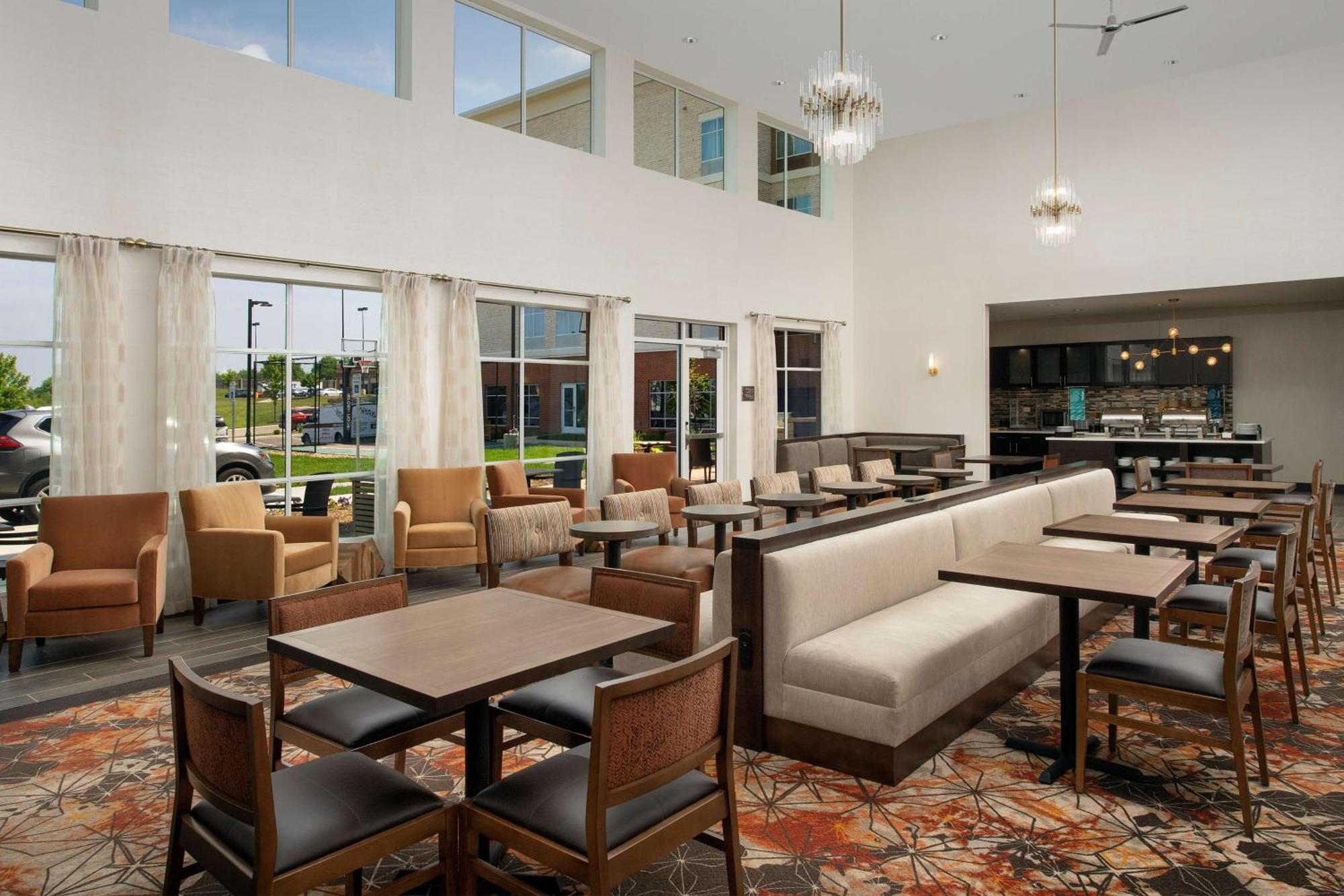 Homewood Suites By Hilton Kansas City Speedway Exteriör bild