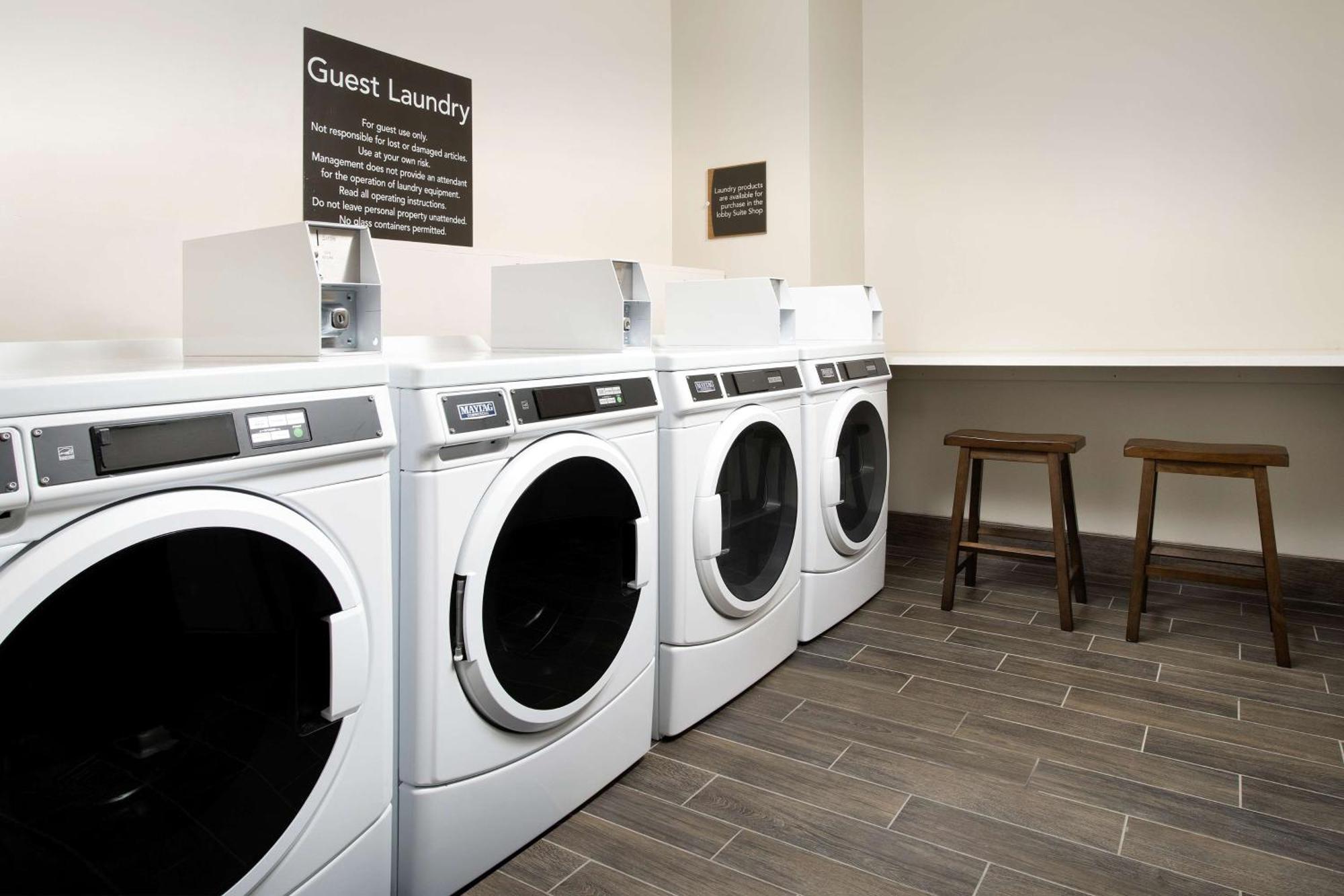 Homewood Suites By Hilton Kansas City Speedway Exteriör bild